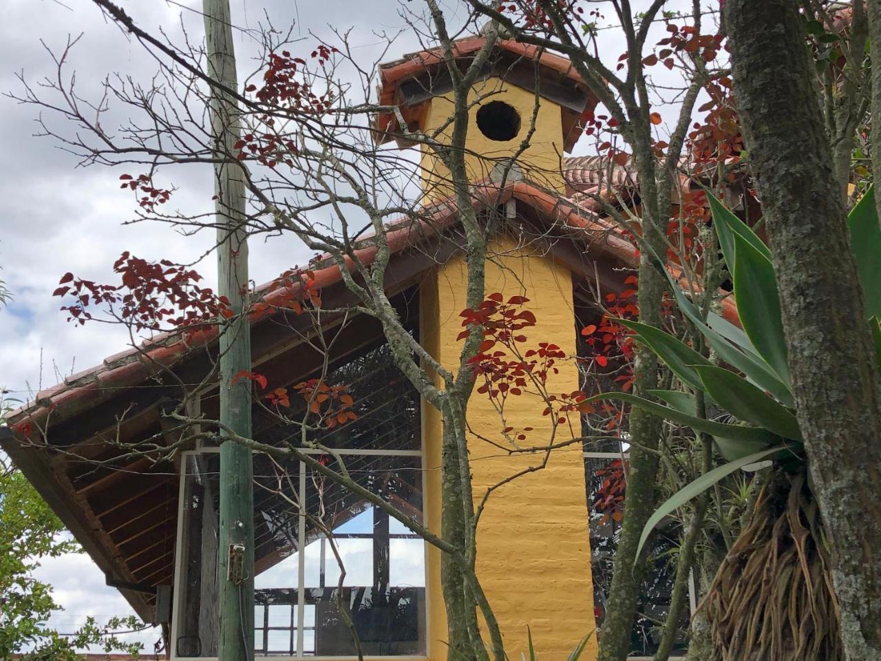 Springhills Quito Airport Ξενοδοχείο Tababela Εξωτερικό φωτογραφία